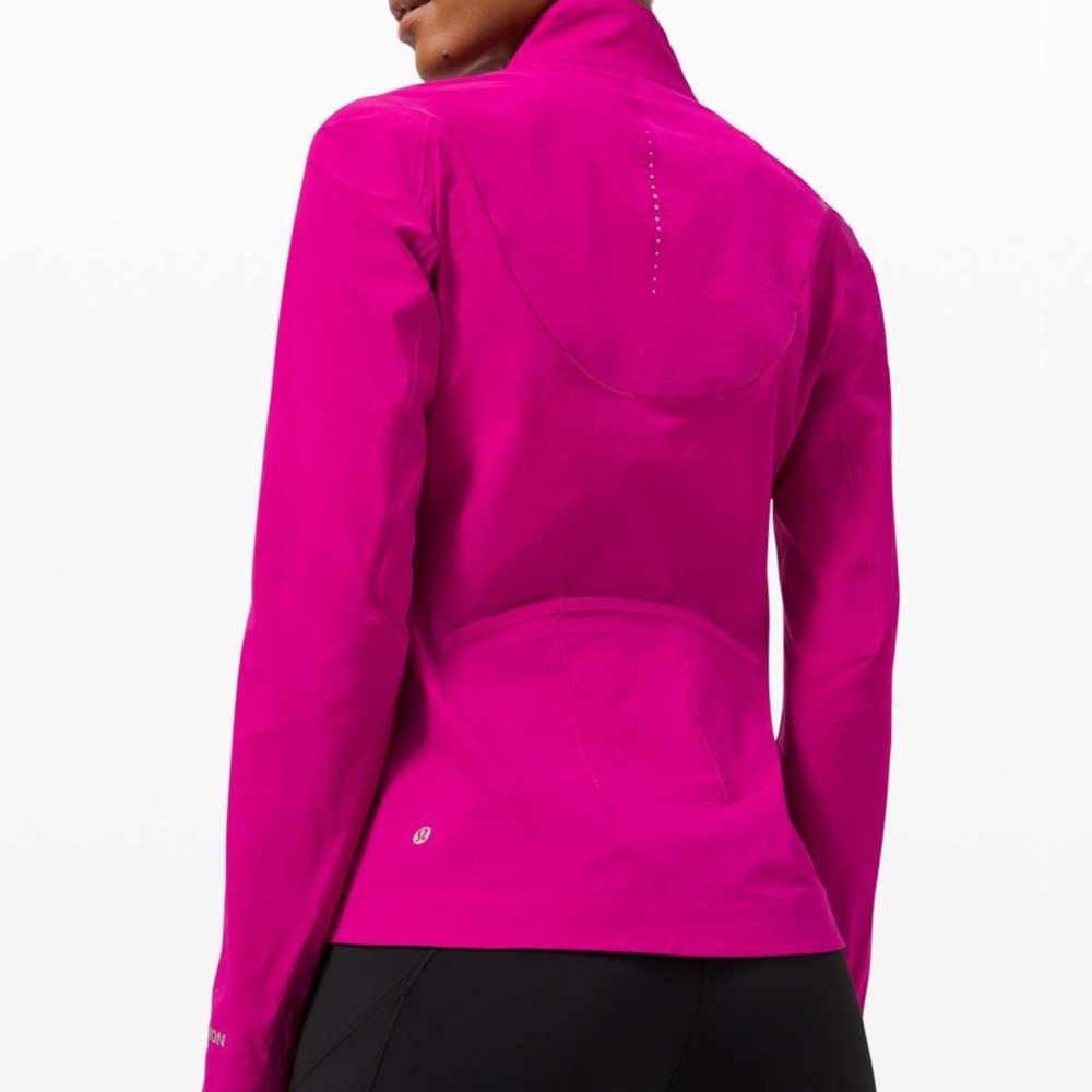 Lululemon Fast and Free Windbreaker
Ripened Raspberry - Picture 5 of 6